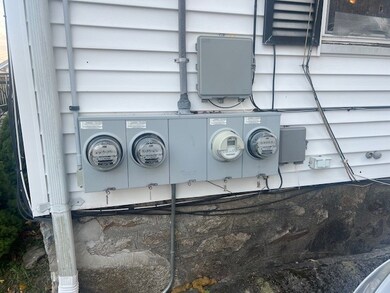 18 5th Ave, Woonsocket, RI 02895 - photo 5