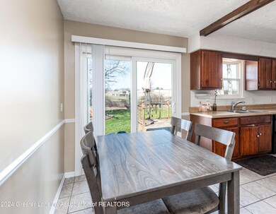 5428 Calvary Cir, Lansing, MI 48911 - photo 6