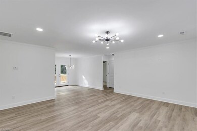 1854 Lantern Dr, Asheboro, NC 27205 - photo 4