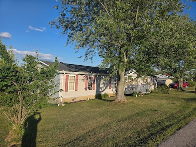 105 Latimer Ln, Williamstown, KY 41097 - photo 4