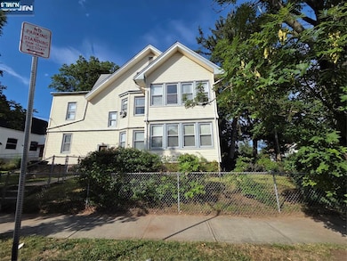 69 Parkview Terrace, Newark, NJ 07112 - photo 4