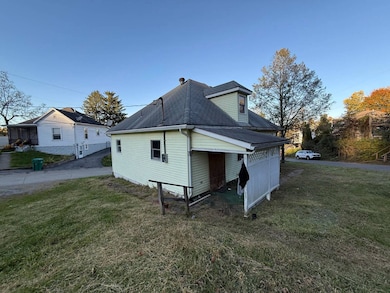 202 Quincy St, Clarksburg, WV 26301 - photo 3