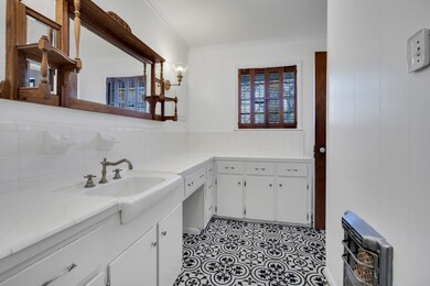 1122 W Main St, Waxahachie, TX 75165 - photo 6