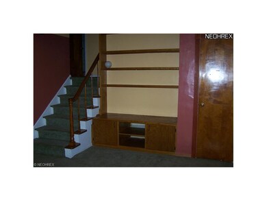 Your large screen TV will fit nicely in this custo