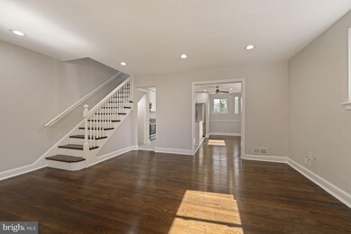 104 54th St SE, Washington, DC 20019 - photo 2