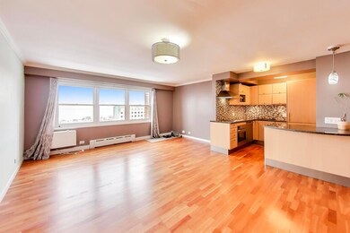 2909 N Sheridan Rd unit 1807, Chicago, IL 60657 - photo 5