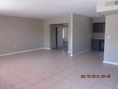 9910 W Coggins Dr, Sun City, AZ 85351 - photo 2