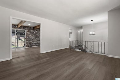 1317 W Navajo Dr, Alabaster, AL 35007 - photo 5