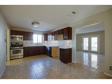 2250 Cascade St, Las Vegas, NV 89142 - photo 6