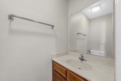 1871 Waters Edge Dr unit A, Clarksville, TN 37043 - photo 7