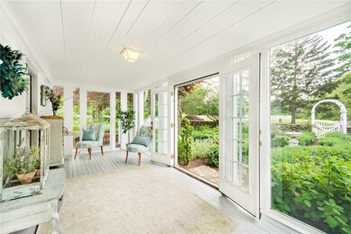 1510 Boston Neck Rd, Saunderstown, RI 02874 - photo 7