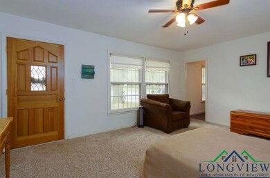 217 Doyle St, Longview, TX 75601 - photo 5