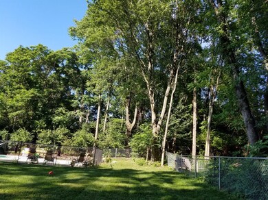 5554 W Lakeview Ct, La Porte, IN 46350 - photo 4