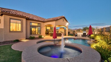 SPA W/ WATER FEATURE