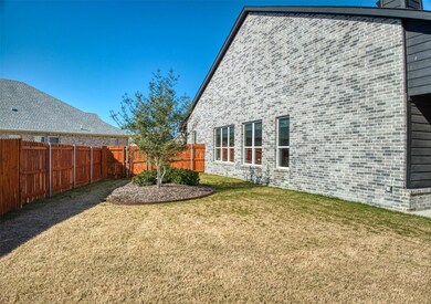 701 Ascot Ct, Ennis, TX 75119 - photo 7
