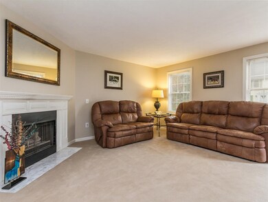 24 Wyndmere Dr, Londonderry, NH 03053 - photo 6