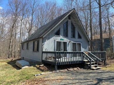 7117 Winnebago Dr, Pocono Lake, PA 18347 - photo 3