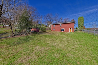 206 Bonnie Blvd, Huntington, WV 25705 - photo 5