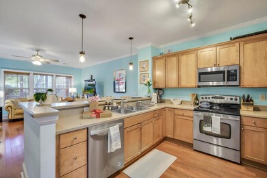 635 Windermere29