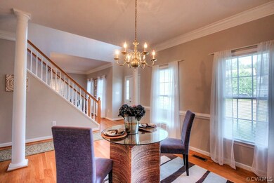 Extensive molding and harwood floors