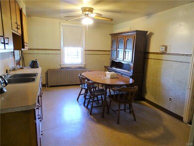 3001 N 2nd St, Whitehall, PA 18052 - photo 6