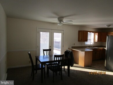 1085 Bramly Dr, Hagerstown, MD 21742 - photo 3