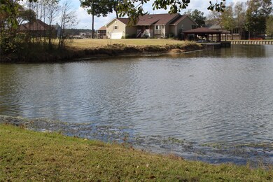 14 Wild Iris Ct, Huntsville, TX 77340 - photo 2