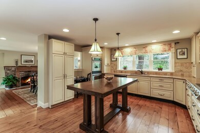 40 Captain Samadrus Rd, Cotuit, MA 02635 - photo 5