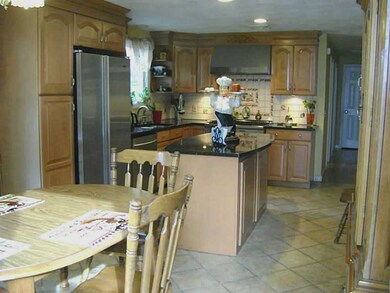 15 Warren Ave, Johnston, RI 02919 - photo 5