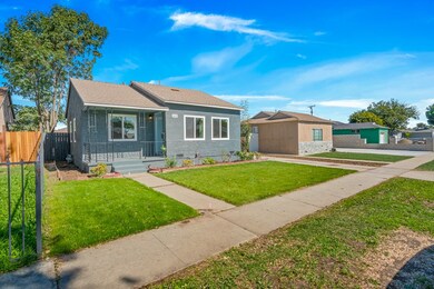 1411 W Magnolia St, Compton, CA 90220 - photo 2