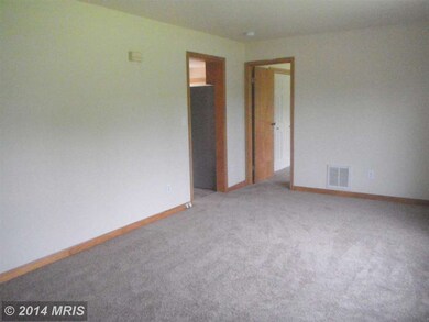 239 Warrior Dr, Bunker Hill, WV 25413 - photo 2