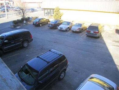 42 Joyce St unit F, Lynn, MA 01902 - photo 3