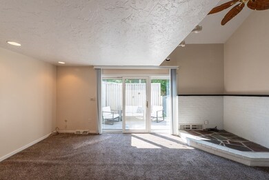 1000 Pleasant St unit 1, East Weymouth, MA 02189 - photo 4