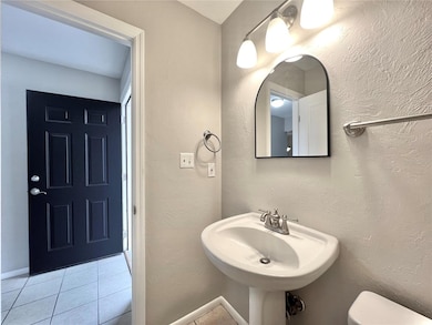 507 NW 39th Rd unit 312, Gainesville, FL 32607 - photo 3