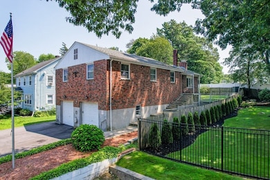 7 Carol St, Stoneham, MA 02180 - photo 3