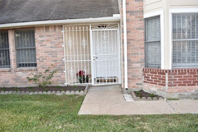 7631 Andiron Cir, Houston, TX 77041 - photo 3