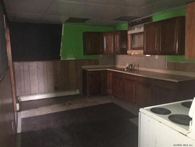 718 2nd Ave, Troy, NY 12182 - photo 7