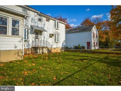 425 S West End Blvd, Quakertown, PA 18951 - photo 5