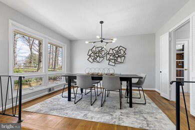 5922 Merritt Place, Falls Church, VA 22041 - photo 4