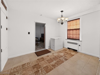 South Park Manor unit 512, Shaker Heights, OH 44120 - photo 3