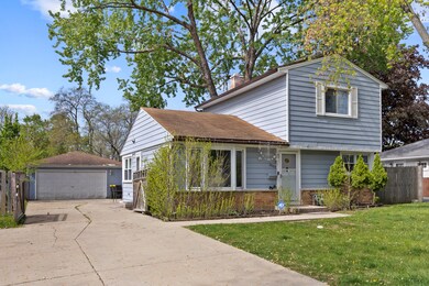 3607 Kirchoff Rd, Rolling Meadows, IL 60008 - photo 2