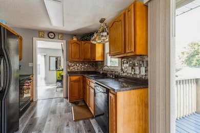 4240 SE 15th Ct, Des Moines, IA 50320 - photo 5