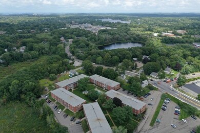 Tara Gardens unit 9, Weymouth, MA 02188 - photo 4