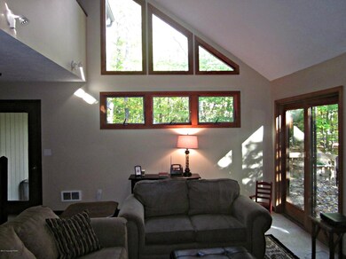 203 Cumberland Rd, Pocono Pines, PA 18350 - photo 5