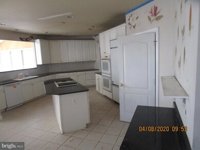 2006 Haverford Dr, Crownsville, MD 21032 - photo 4