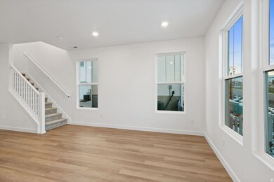 6657 S Jordan Pkwy W, South Jordan, UT 84009 - photo 5