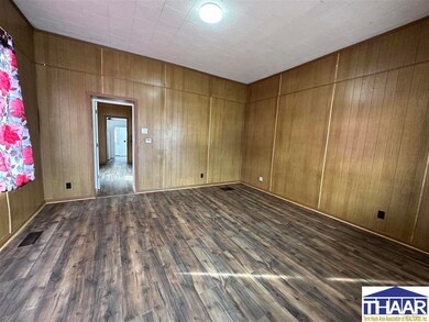 35 S 14th St, Terre Haute, IN 47807 - photo 2