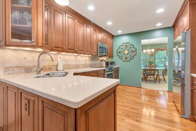 1064 Winding Creek Ln, Mason, OH 45040 - photo 3