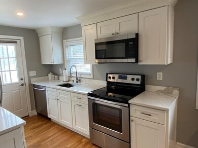 14 Salem St, Wilmington, MA 01887 - photo 4
