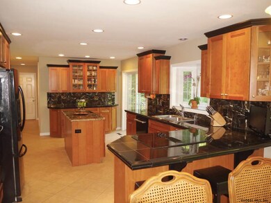 3 St Jude Ct, Saratoga Springs, NY 12866 - photo 4